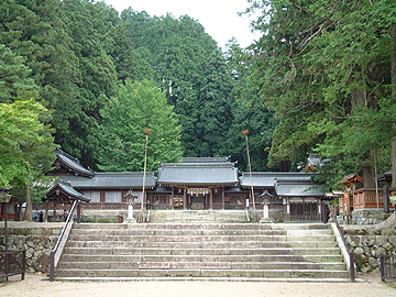 Hida Ichinomiya Minashi Shrine (photo)