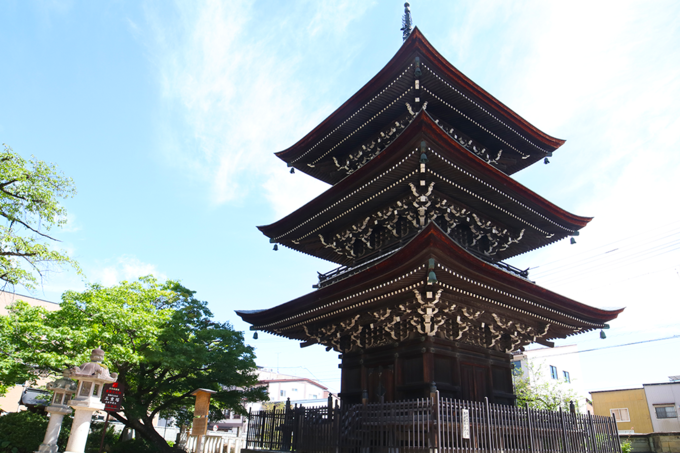 Hida Kokubunji Temple (photo)